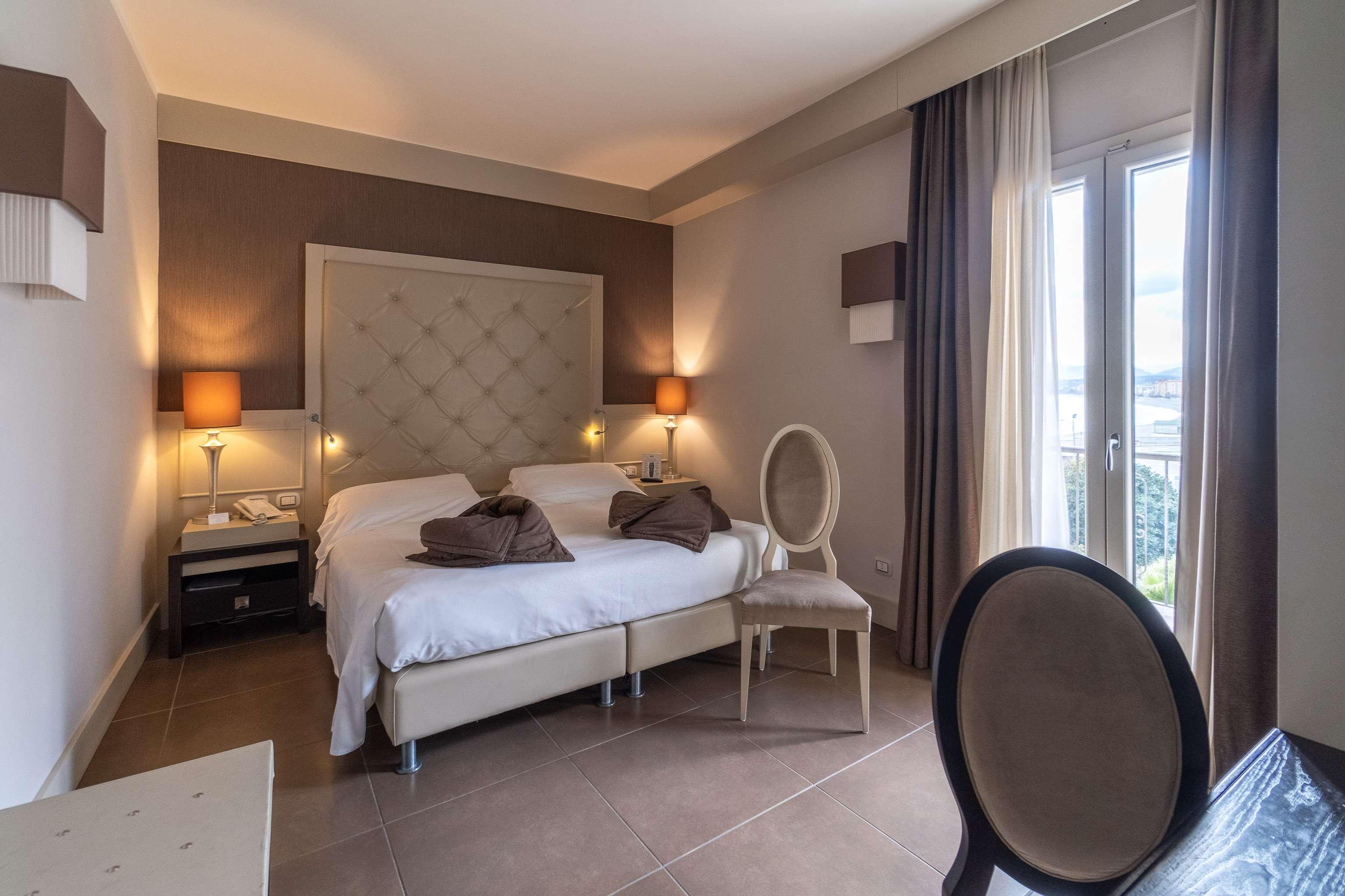 Best Western Plus Hotel Perla Del Porto Катандзаро Екстериор снимка