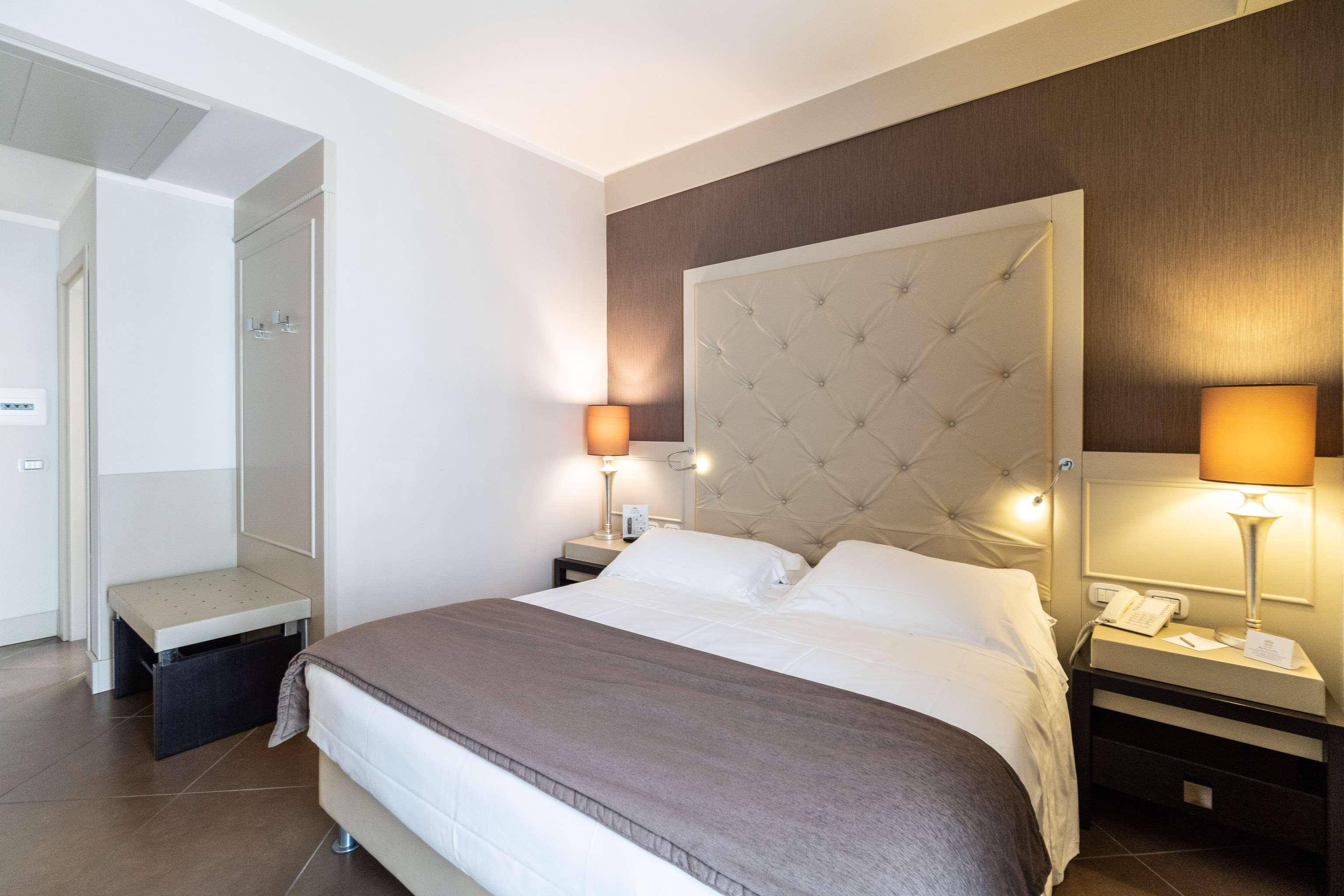 Best Western Plus Hotel Perla Del Porto Катандзаро Екстериор снимка