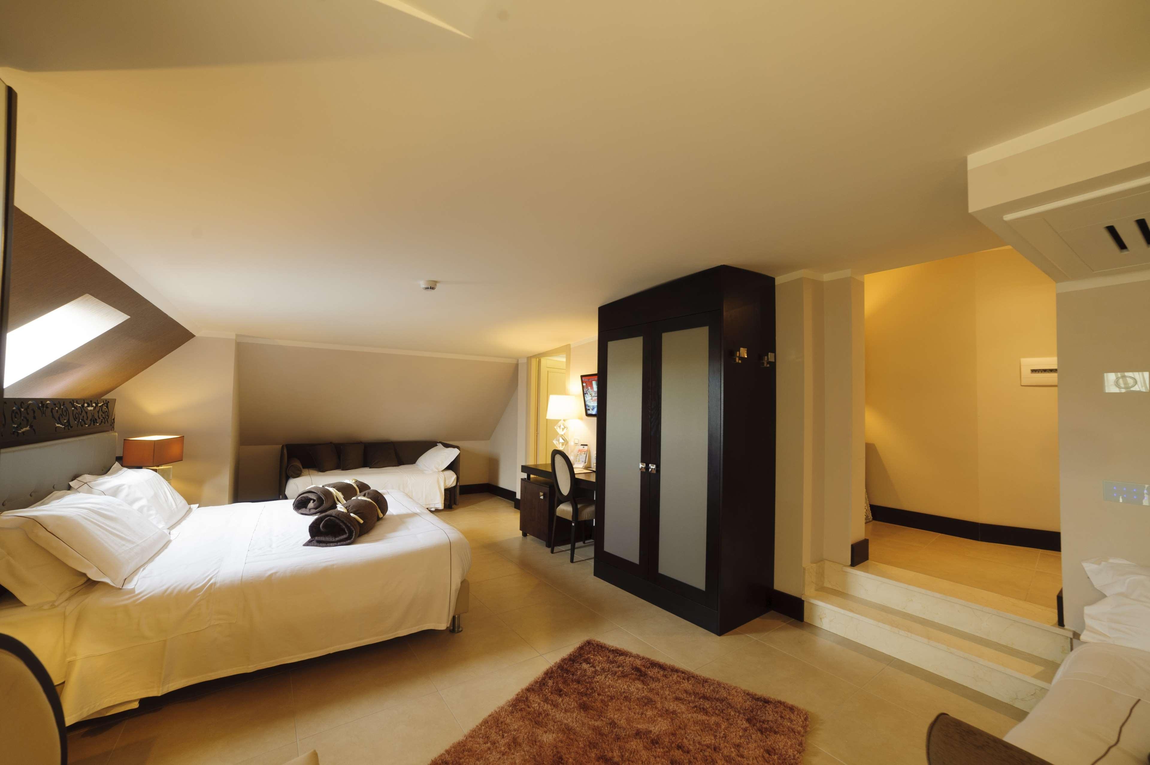 Best Western Plus Hotel Perla Del Porto Катандзаро Екстериор снимка